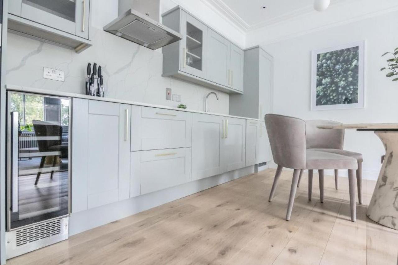 런던 Royal Kensington In Cromwell Road 아파트 외부 사진